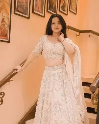 Escort Nalbari